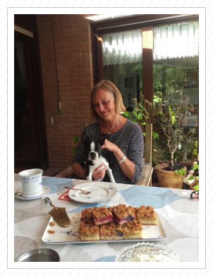 dann mit Frauchen schmusen dann mit Frauchen schmusen